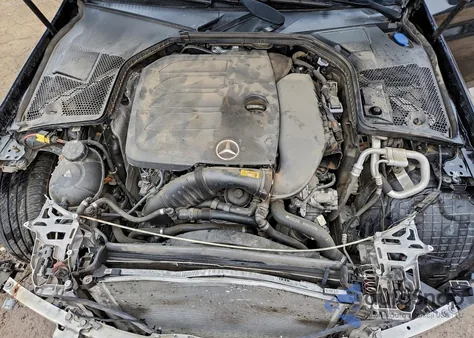 2020 Mercedes-Benz C 300 from USA, damaged, VIN 55SWF8DB1LU325182